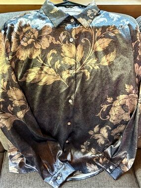 Women's Black and Tan Floral Button-Down Shirt